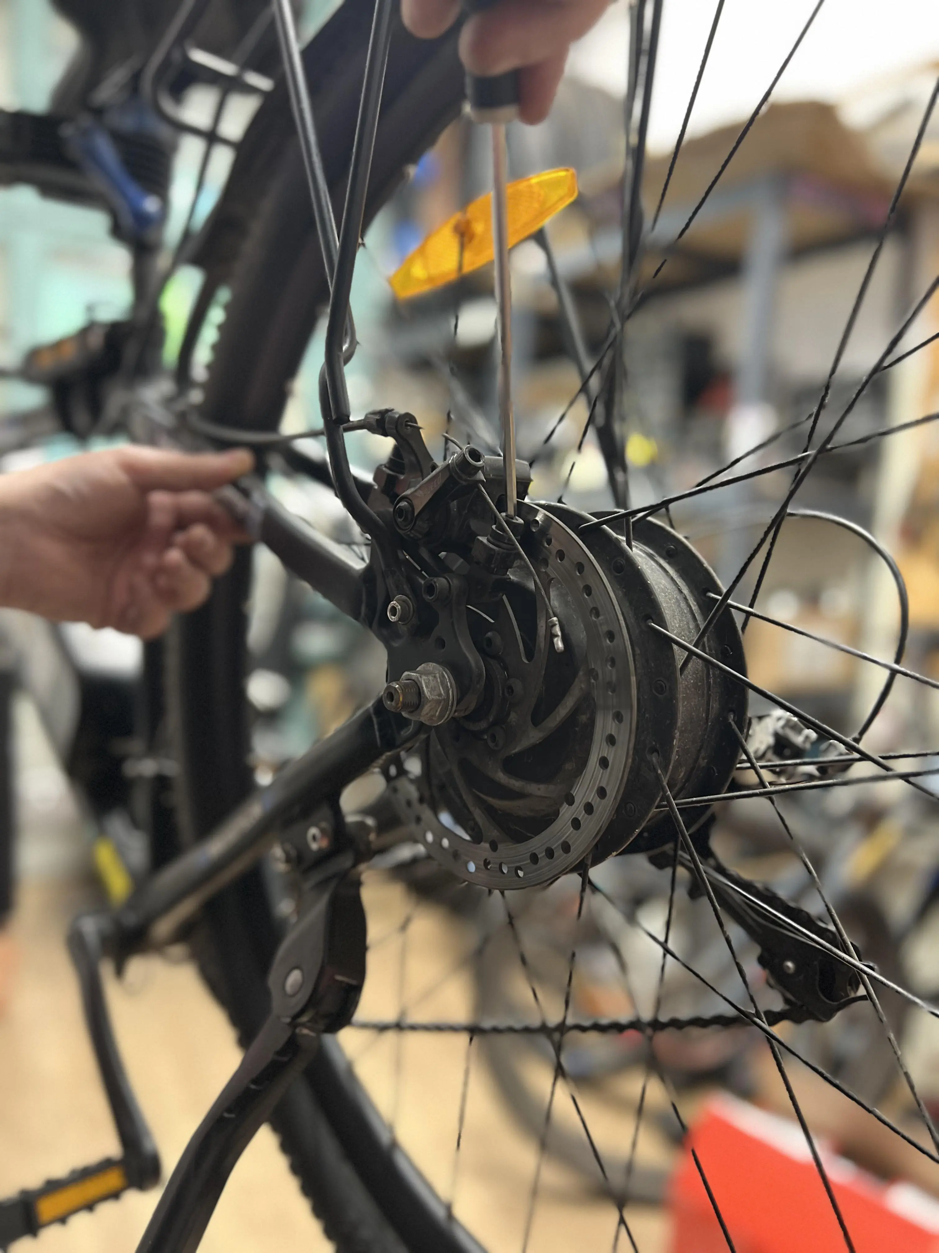 Hub-motor repair